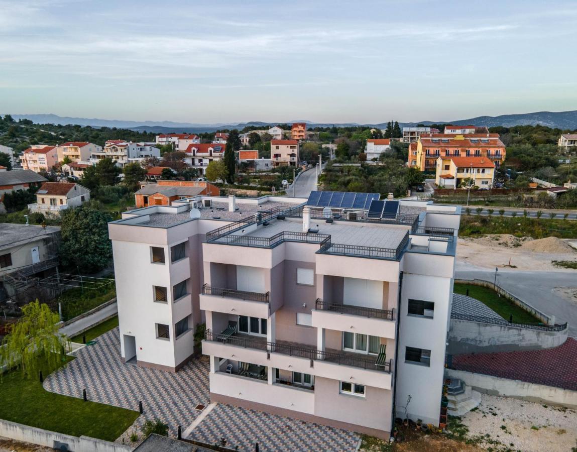 Apartmani Dalmacija Drage Exteriér fotografie