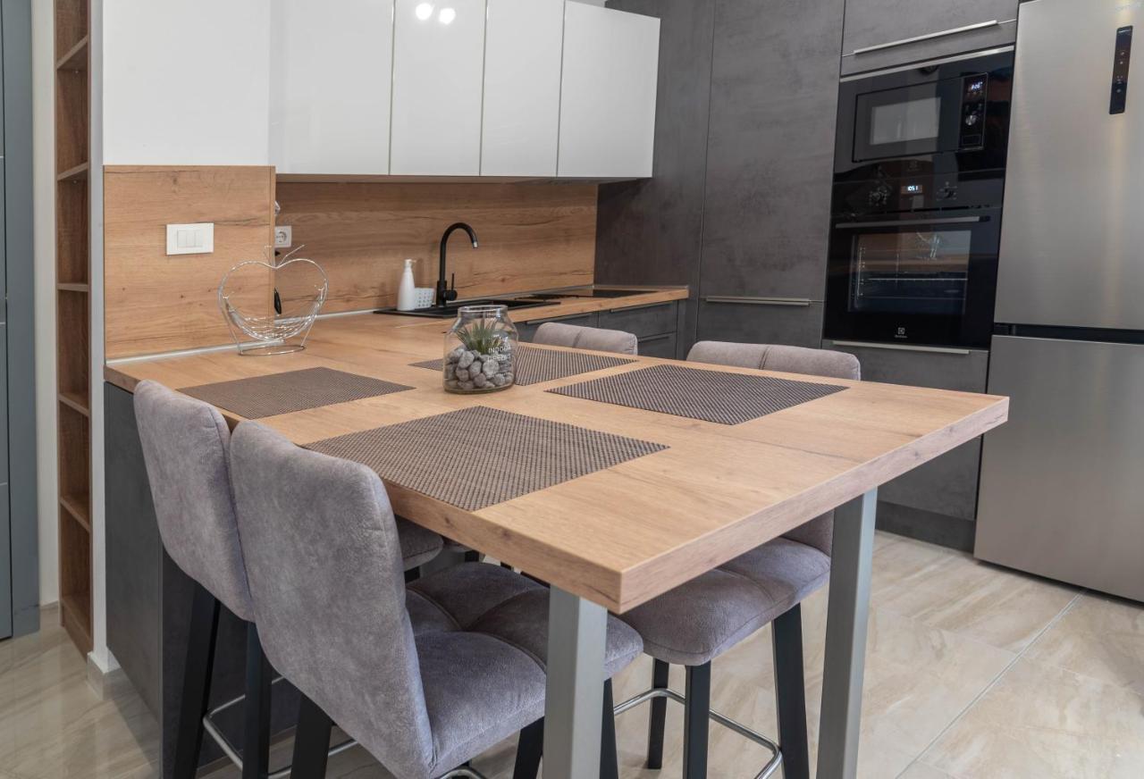 Apartmani Dalmacija Drage Exteriér fotografie
