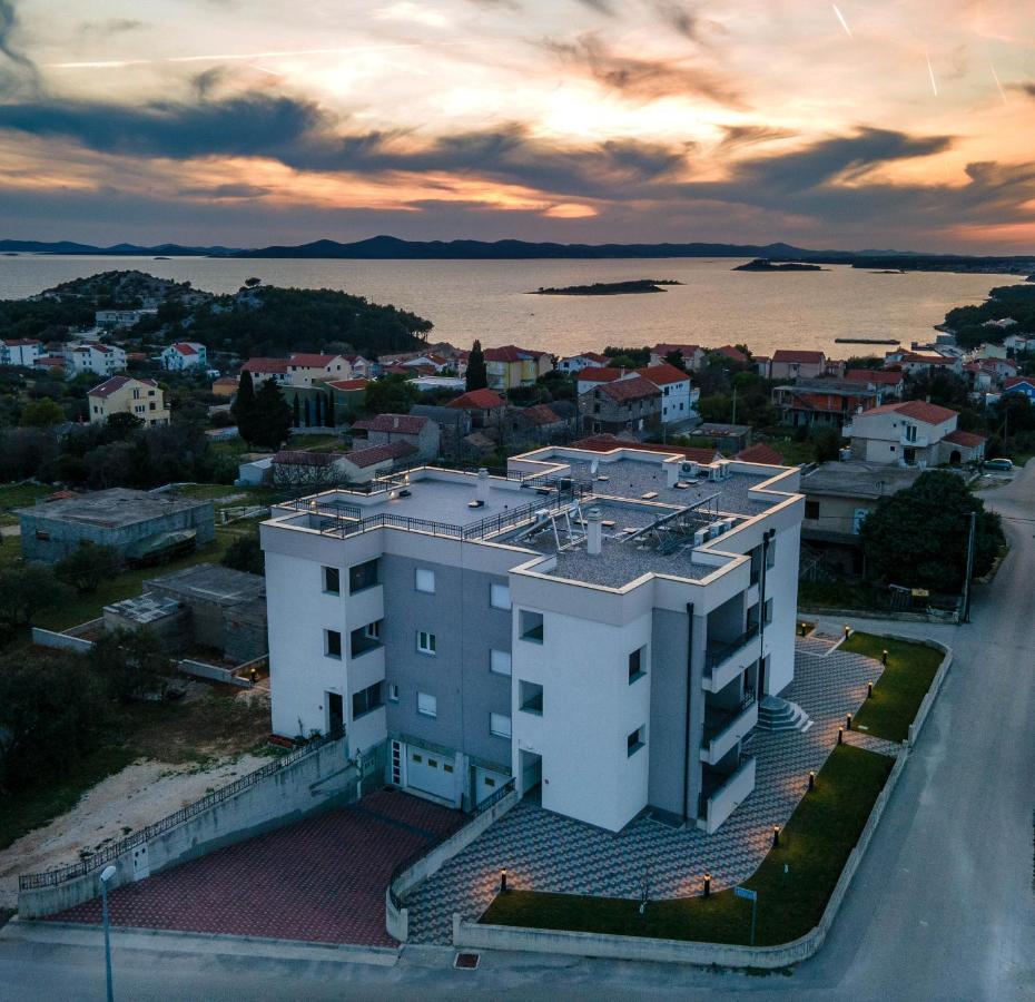 Apartmani Dalmacija Drage Exteriér fotografie