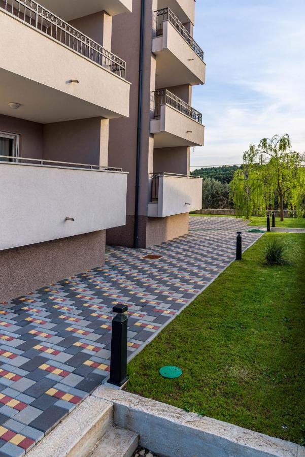 Apartmani Dalmacija Drage Exteriér fotografie
