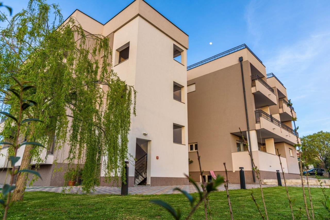 Apartmani Dalmacija Drage Exteriér fotografie
