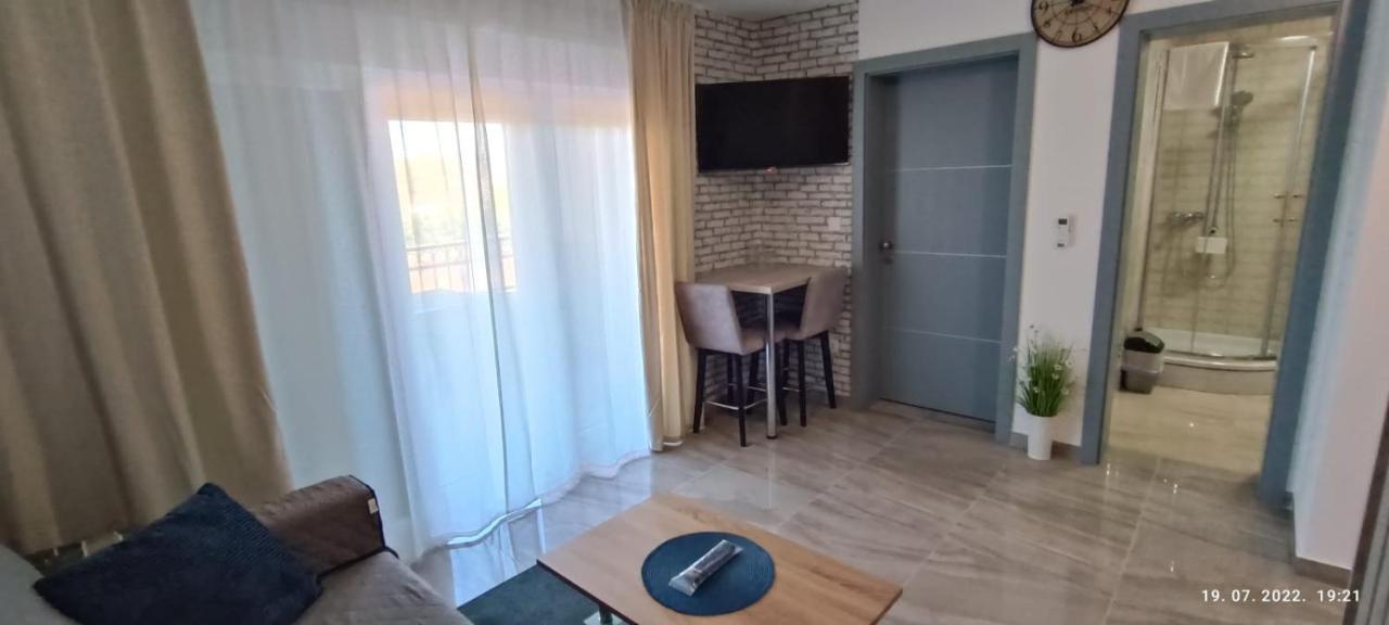 Apartmani Dalmacija Drage Exteriér fotografie