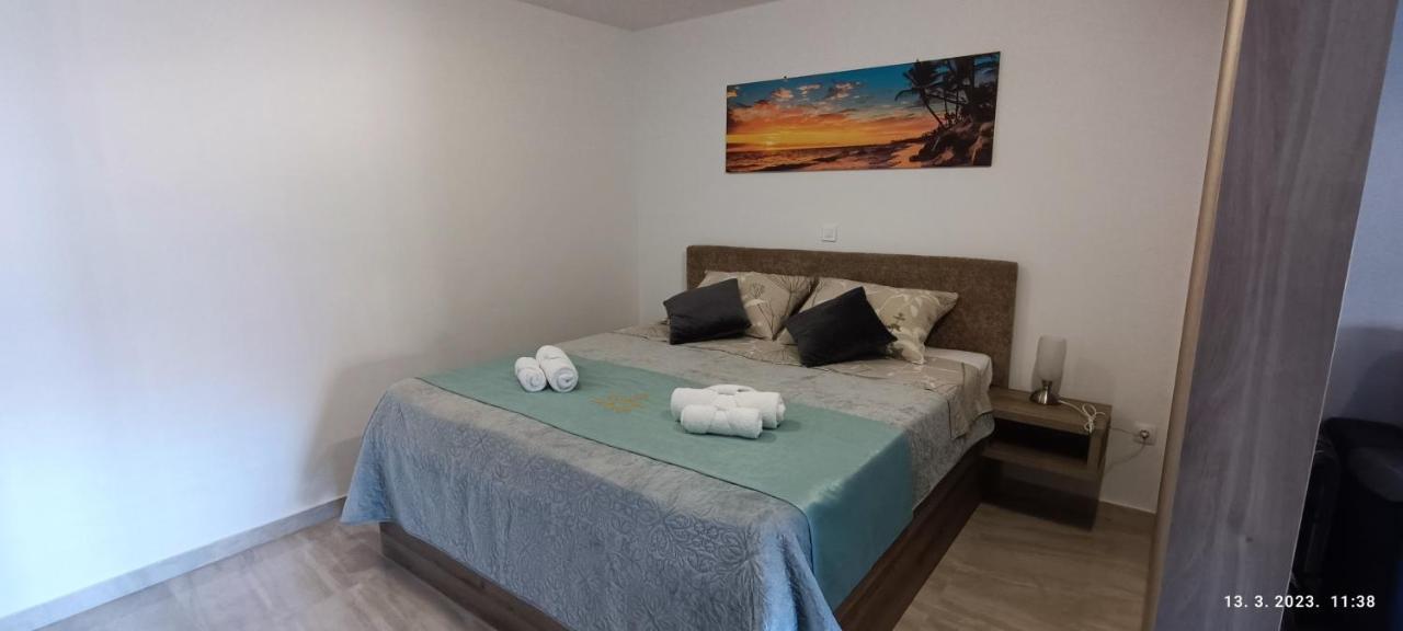Apartmani Dalmacija Drage Exteriér fotografie