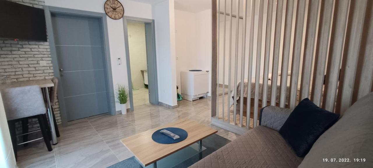 Apartmani Dalmacija Drage Exteriér fotografie